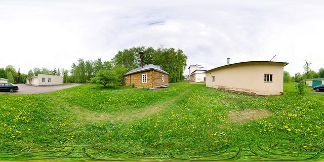 поселок Горки Ленинские бревенчатый дом