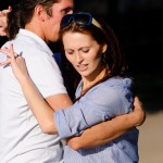 The modesty of glances